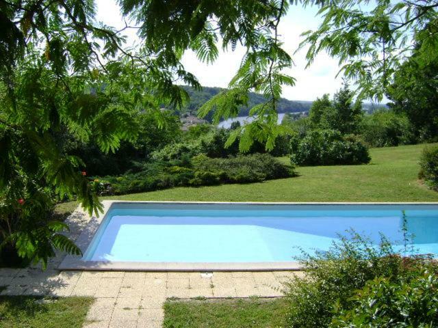 Les 4 Elements St Emilion Bed & Breakfast Branne  Exterior photo